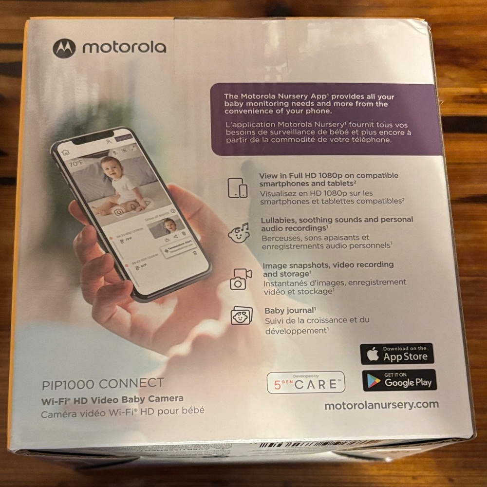 Motorola PIP1000 Connect Wi-Fi HD Baby Camera - Black and White - Picture 2 of 3